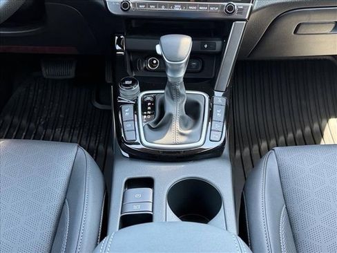 New 2026 Kia Seltos SX image 17