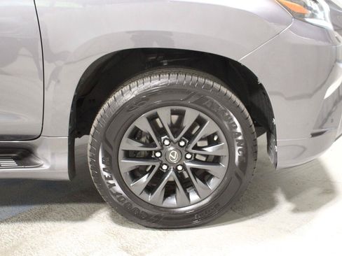 Used 2022 Lexus GX 460 Premium w/ Premium Plus Package AWD/4WD image 36