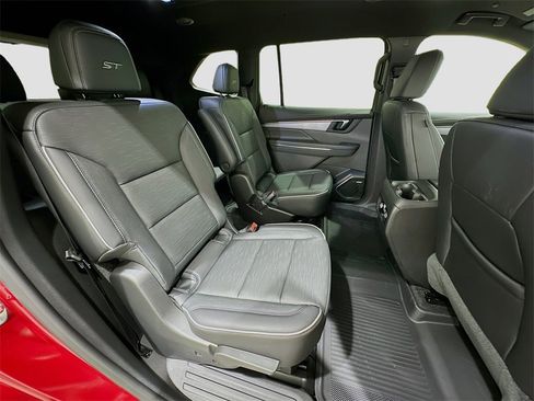 New 2026 Buick Enclave Sport Touring w/ Power Package image 29