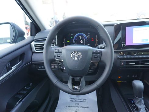 Used 2026 Toyota Camry LE FWD image 14