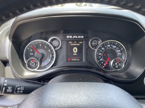 Used 2021 RAM 1500 Big Horn RWD image 18