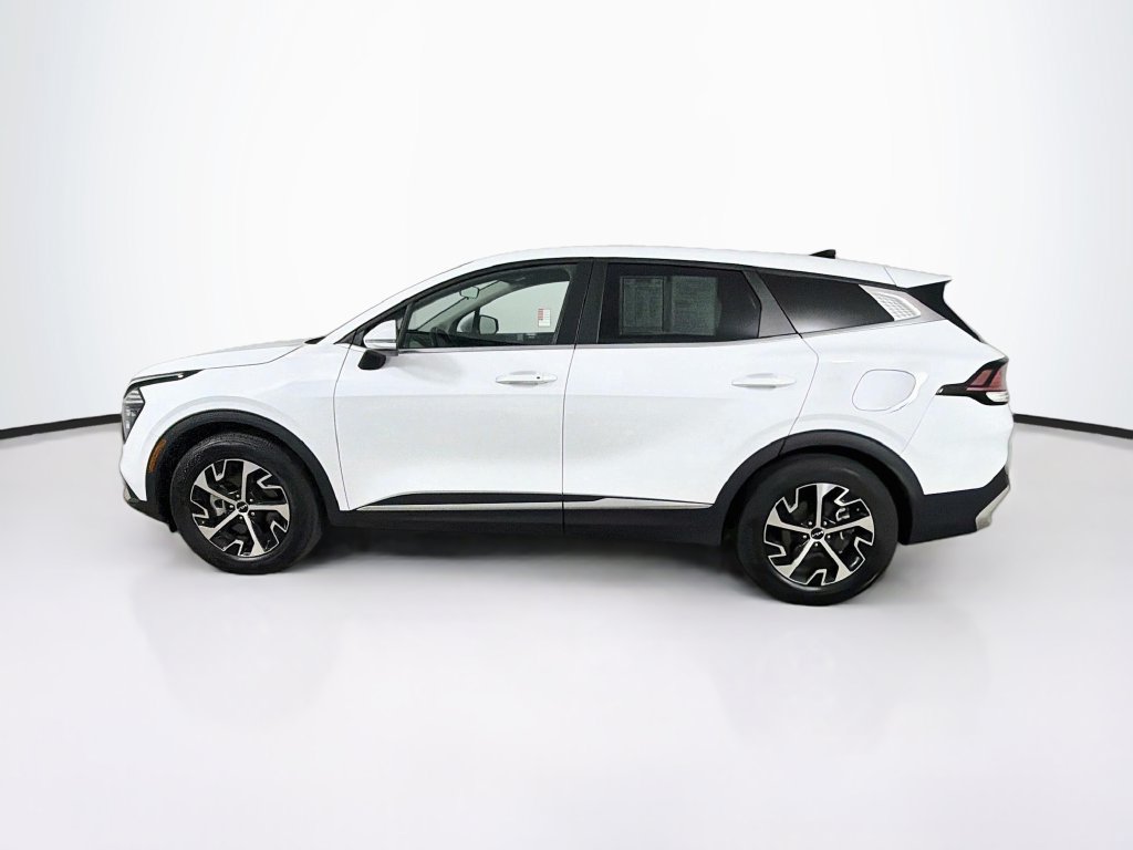 Used 2024 Kia Sportage EX FWD image 8