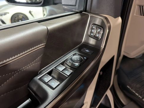 Used 2025 Ford F450 Platinum w/ Platinum Plus Package AWD/4WD image 20