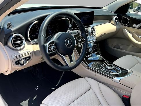 Used 2019 Mercedes-Benz C 300 Sedan image 18