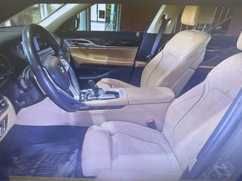 Used 2022 BMW 740i 740i image 5