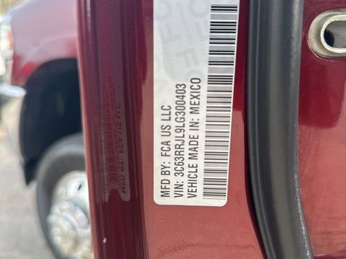 Used 2020 RAM 3500 Laramie AWD/4WD image 43