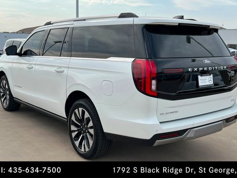 Used 2026 Ford Expedition Max Platinum w/ Driver's Package AWD/4WD image 3