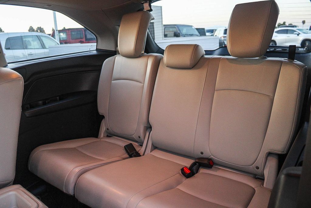 Used 2025 Honda Odyssey EX-L image 20