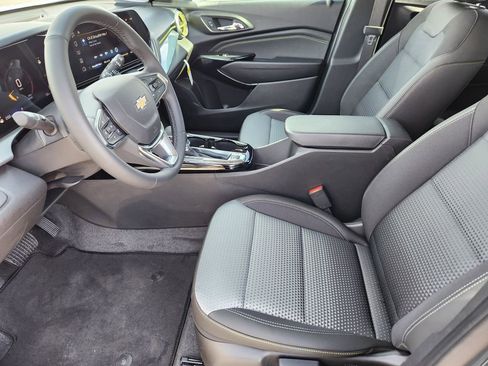 New 2026 Chevrolet Trax LT w/ Driver Confidence Package FWD image 9