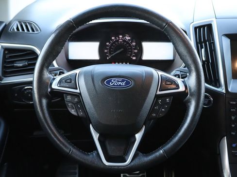 Used 2018 Ford Edge Sport w/ Equipment Group 401A AWD/4WD image 17