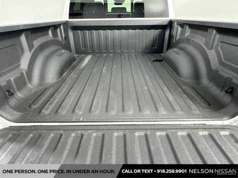 Used 2023 RAM 1500 Limited w/ Body Color Bumper Group AWD/4WD image 28