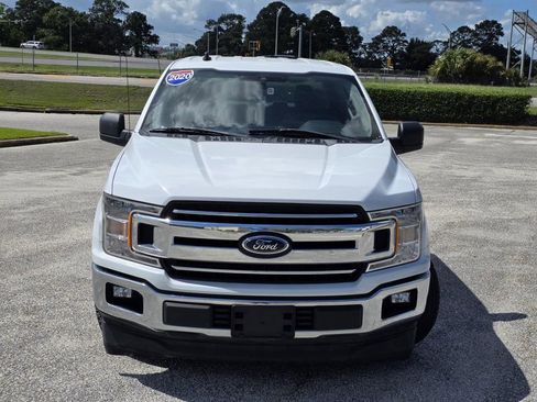 Used 2020 Ford F150 XLT w/ Trailer Tow Package RWD image 2