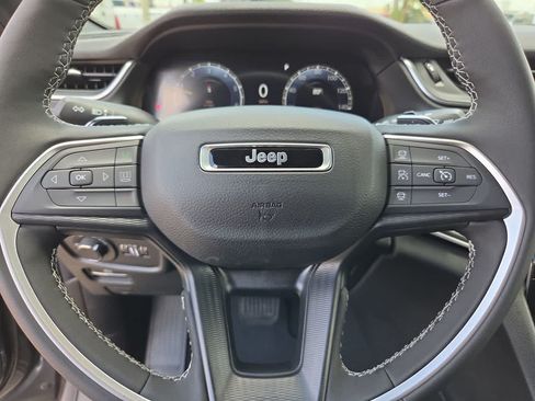 New 2026 Jeep Grand Cherokee L 2WD image 23