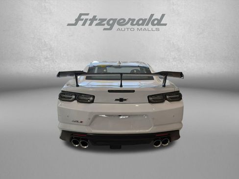 Used 2020 Chevrolet Camaro ZL1 RWD image 7