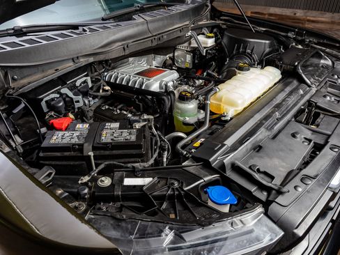 Used 2025 Ford F150 Raptor w/ Equipment Group 803A Raptor R image 39