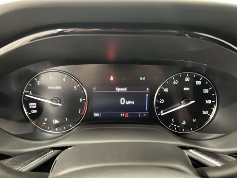 Used 2023 Buick Envision Preferred FWD image 11