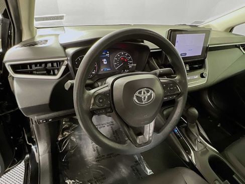 Used 2024 Toyota Corolla LE image 11