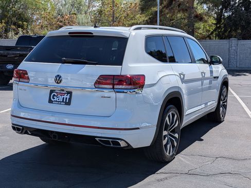 Used 2021 Volkswagen Atlas SEL R-Line AWD/4WD image 3