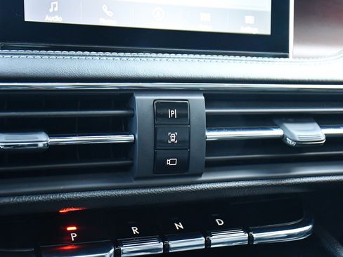 Used 2022 Lincoln Corsair Reserve w/ Elements Package image 30