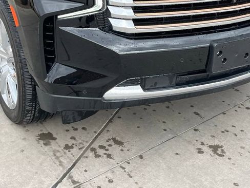 Used 2023 Chevrolet Tahoe High Country image 9