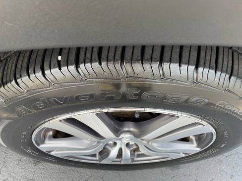 Used 2018 Honda Pilot EX-L image 39
