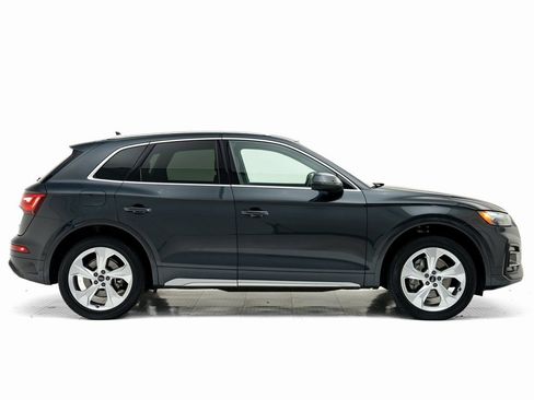 Used 2021 Audi Q5 2.0T Premium Plus image 2
