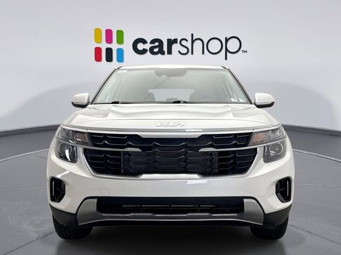 Used 2026 Kia Seltos LX FWD image 8