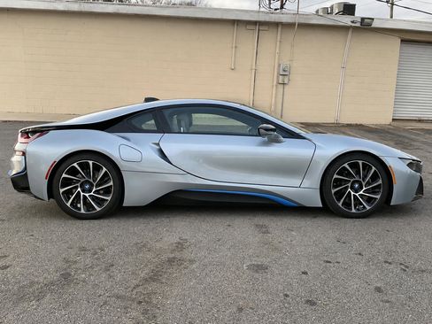 Used 2014 BMW i8 AWD/4WD image 5