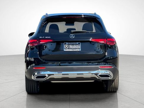 New 2026 Mercedes-Benz GLC 300 image 10