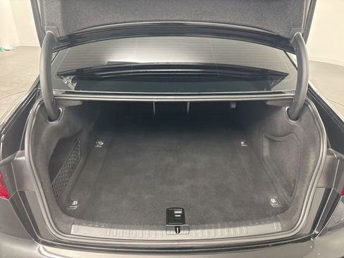 Used 2024 Audi A6 Premium Plus image 31