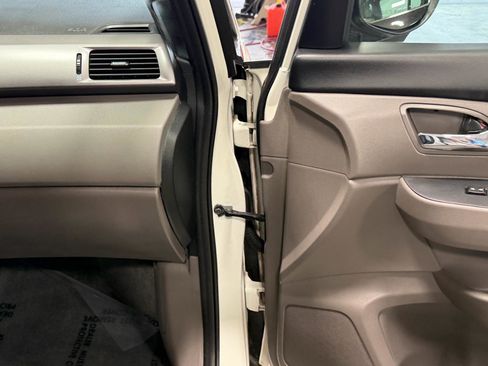 Used 2015 Honda Odyssey EX-L image 24