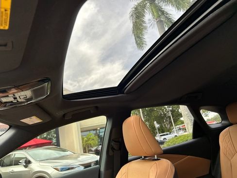 Certified 2026 Lexus RX 350 Premium w/ Accessory Package (Z1) FWD image 15