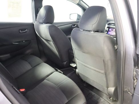 Used 2025 Nissan Leaf S FWD image 44