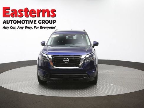 Used 2025 Nissan Pathfinder SV FWD image 52