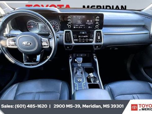 Used 2021 Kia Sorento S image 13