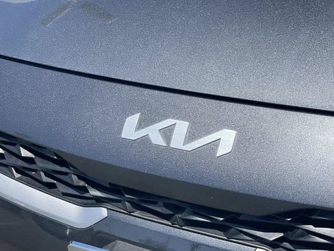 Used 2023 Kia Forte LXS FWD image 29