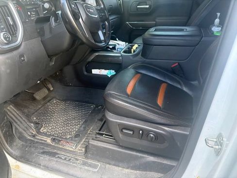 Used 2021 GMC Sierra 1500 AT4 w/ AT4 Preferred Package AWD/4WD image 14