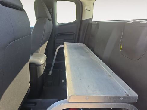 Used 2022 Chevrolet Colorado LT w/ Fleet Safety Package RWD image 14