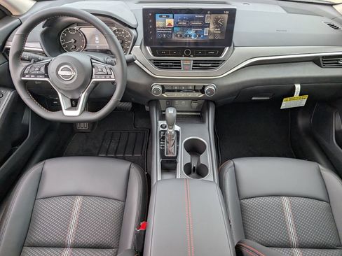 New 2026 Nissan Altima 2.5 SR FWD image 8