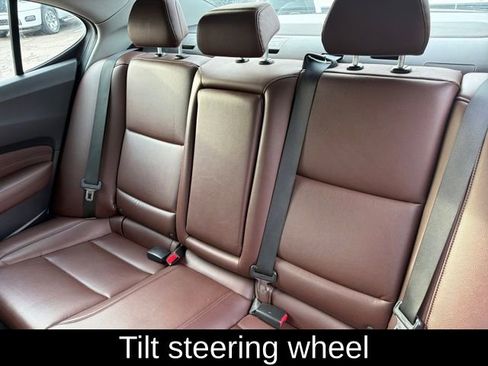 Used 2017 Acura TLX image 17