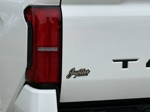 Used 2026 Toyota Tacoma SR5 RWD image 7
