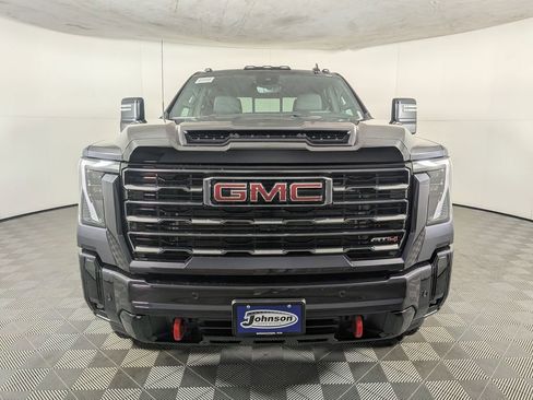 New 2026 GMC Sierra 3500 AT4 w/ AT4 Premium Plus Package image 2