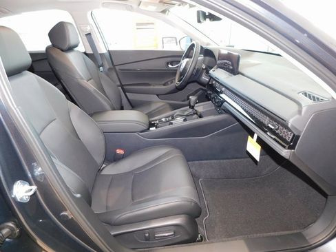 New 2025 Honda Accord EX-L image 18