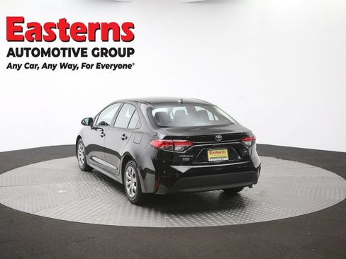 Used 2025 Toyota Corolla LE FWD image 36