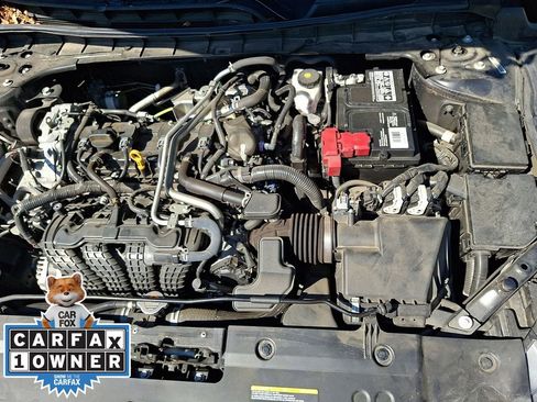 Used 2024 Nissan Altima 2.5 SR FWD image 27