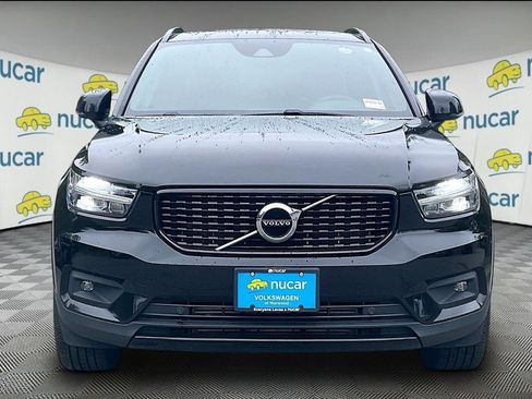 Used 2021 Volvo XC40 T5 R-Design w/ Climate Package AWD/4WD image 2