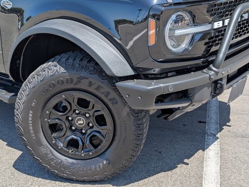 Used 2022 Ford Bronco Wildtrak AWD/4WD image 9