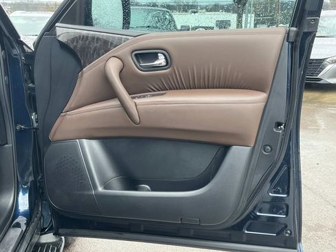 Certified 2024 Nissan Armada Platinum w/ Captain's Chairs Package image 28