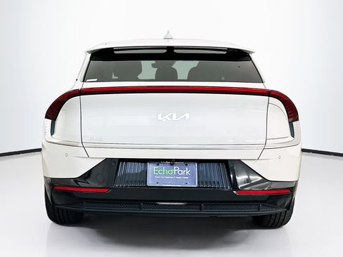 Used 2022 Kia EV6 Wind image 7