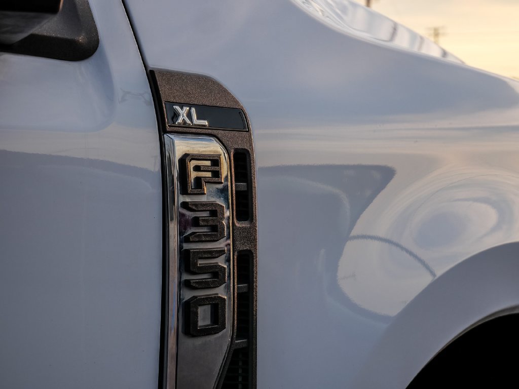 Used 2025 Ford F350 XL AWD/4WD image 10